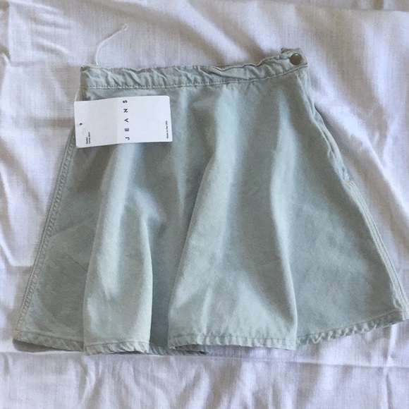 American Apparel Dresses & Skirts - NWT American Apparel lightwash highwaist jeanskirt